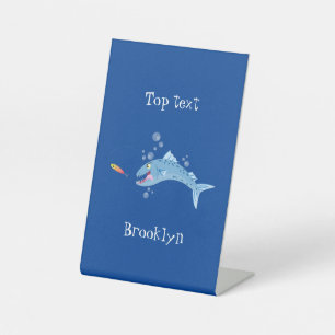 Barracuda Fisch hungriger Cartoon Sockelschild