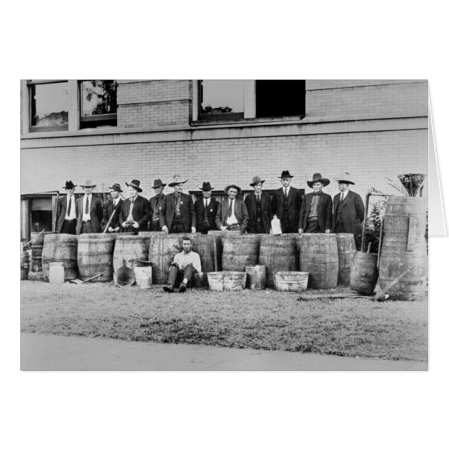 Barrels of Bootleg Liquor, 1922 (Vorderseite (Horizontal))
