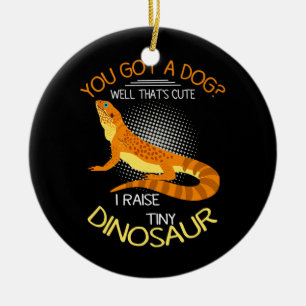 bartbespieltes Drachenzeug, das ich einen winzigen Keramik Ornament