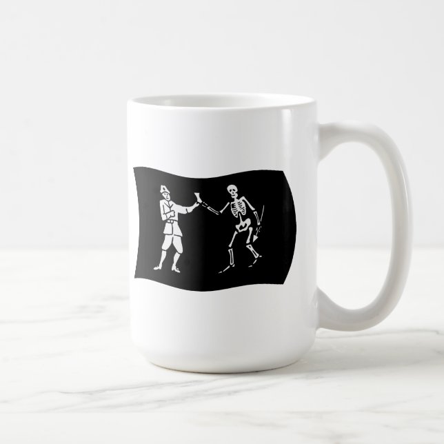Bartholomew Roberts Flagge Tasse (Rechts)