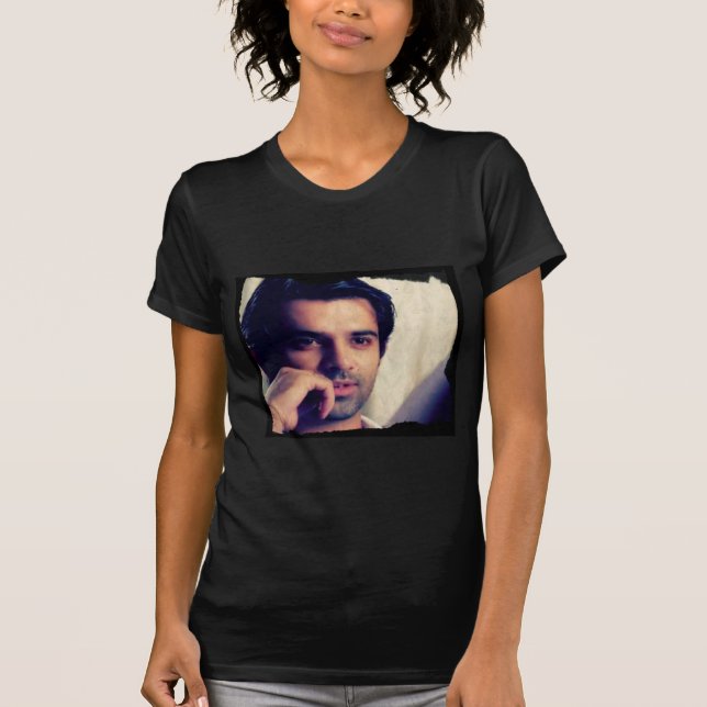 Barun Sobti T-Shirt (Vorderseite)