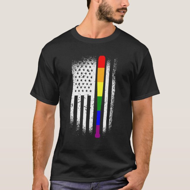 Baseball American Flag Lgbt Q Rainbow Bat Gay Prid T-Shirt (Vorderseite)