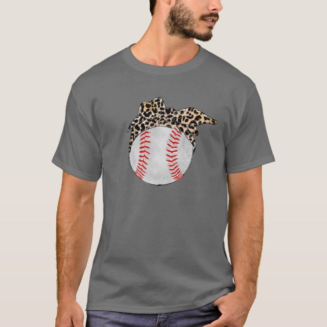 Baseball-Ball mit Leopard Bandana Baseball Mama Mo T-Shirt (Vorderseite)