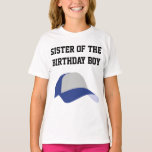 Baseball Birthday Sister T - Shirt<br><div class="desc">Geburtstag feiern ist eine Familienaffäre! Erhalten Sie passende Shirts für die ganze Familie,  damit Sie stilvoll feiern können. Es macht nicht nur Spaß,  das Thema zu spielen,  sondern es lässt andere Eltern leicht wissen,  wer die Gastgeber des Party sind! Diese Baseball-Shirts sind die perfekte Touch!</div>