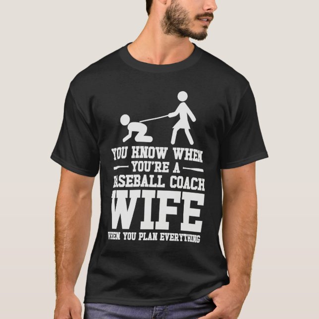 Baseball Coach Wife Professional Mom Instructor T-Shirt (Vorderseite)