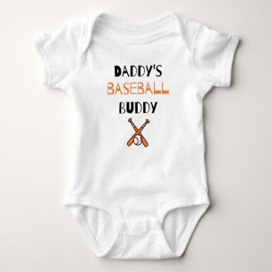 Baseball Lover Sprichwort: Daddy's Baseball Buddy Baby Strampler