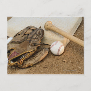 Baseball, Mitt und Bat auf Basis Postkarte