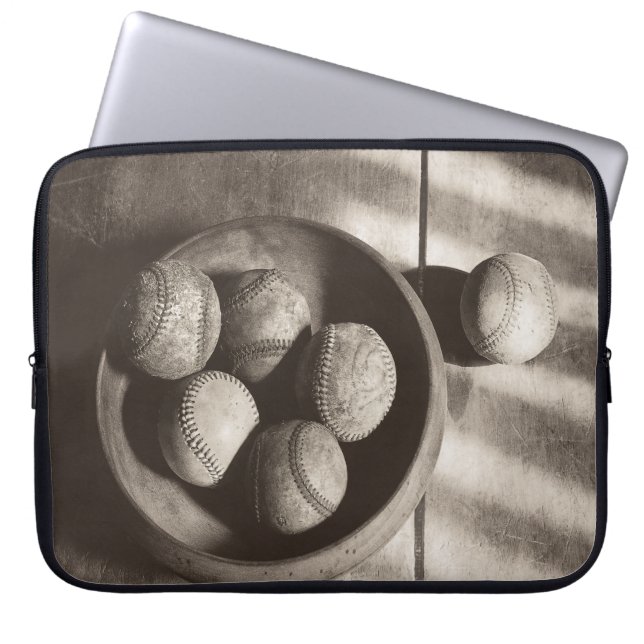 Baseball Nostalgie - Baseballs Laptopschutzhülle (Vorderseite)