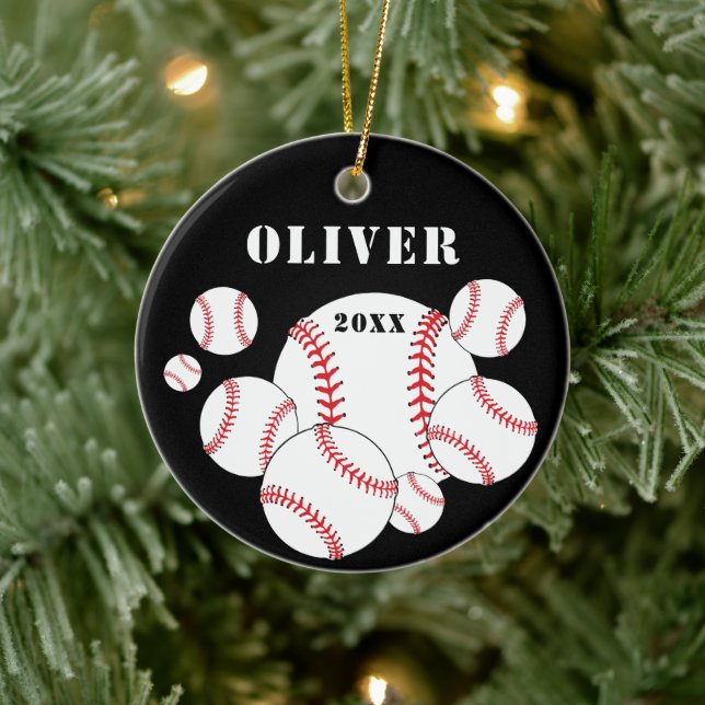 Baseball Sportkids Weihnachten halten Keramik Ornament (Baum)