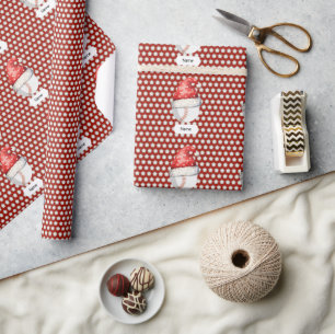 Baseball zu Weihnachten mit Weihnachtsmannmütze Geschenkpapier