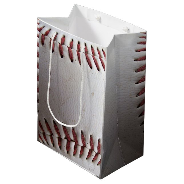 Baseballstiche rot mittlere geschenktüte (Vorderseite Schrägansicht)