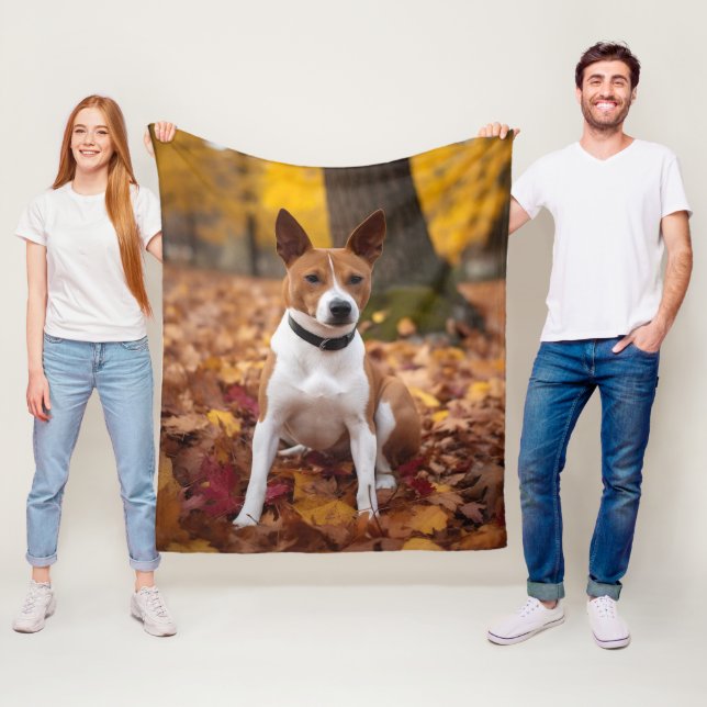 Basenji im Herbst Leaves Fall Inspiriert Fleecedecke (Beispiel)