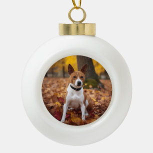 Basenji im Herbst Leaves Fall Inspiriert Keramik Kugel-Ornament