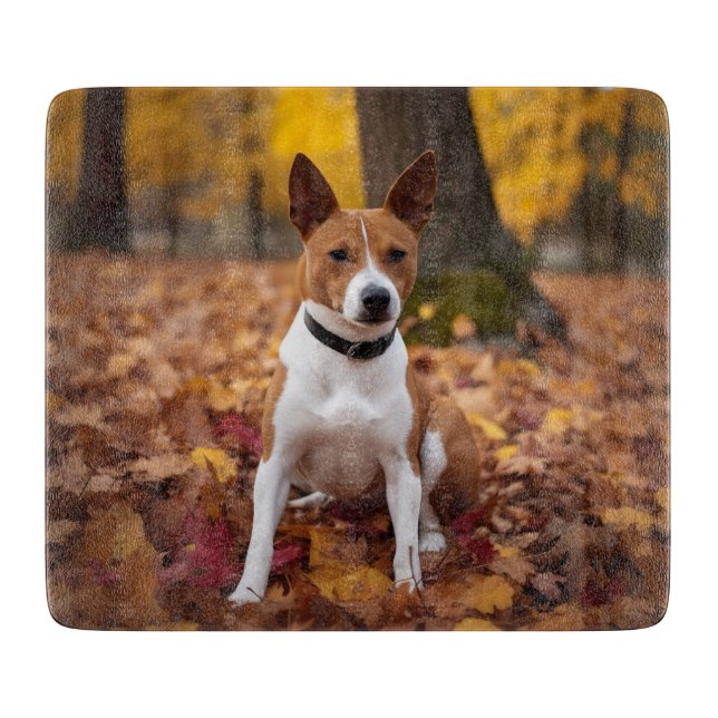 Basenji im Herbst Leaves Fall Inspiriert Schneidebrett (Vorderseite)