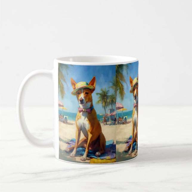 Basenji on Beach, Sommergeschenk für Hundefreunde Kaffeetasse (Links)