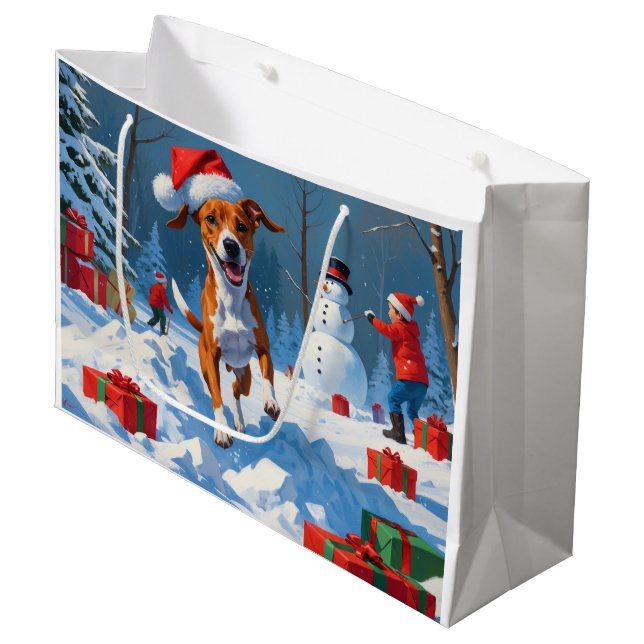 Basenji Weihnachtsfest Schneeszene Große Geschenktüte (Vorderseite Schrägansicht)