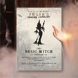 Basic Hexe Moderne lustige Halloween Geburtstagspa Einladung