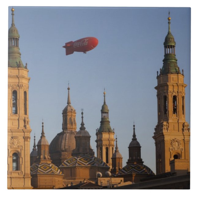 Basilica de Nuestra Senora de Pilar Fliese (Vorderseite)