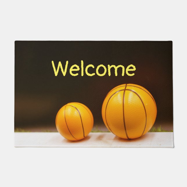 Basketball-Begrüßung mit zwei Basketballbällen in  Fußmatte (Vorderseite)