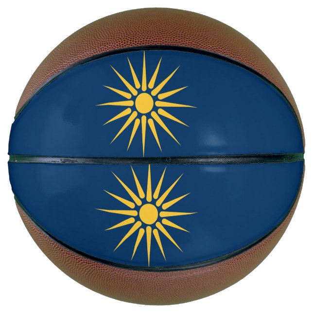 Basketball in voller Größe mit der Flagge Mazedoni (Vorderseite)