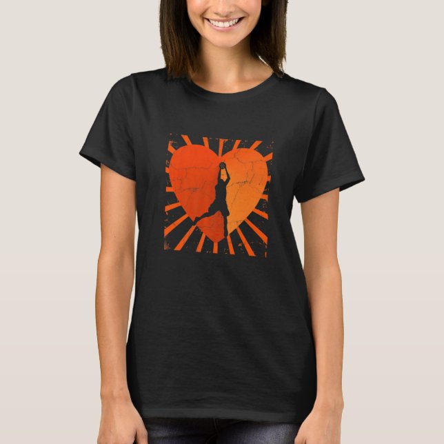 Basketball Love Hoops Ball Life Bball Dunk Heart T-Shirt (Vorderseite)
