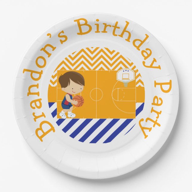 Basketball Niedlich Brown Hair Boy Pappteller (Vorderseite)