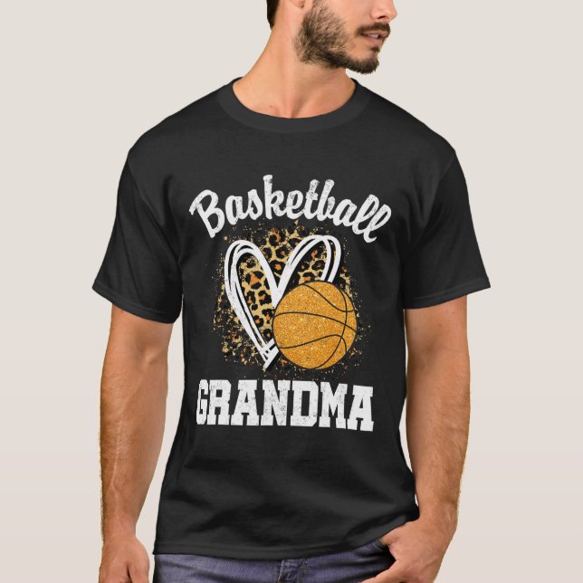Basketball Oma Leopard Herz T-Shirt (Vorderseite)