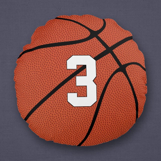 Basketball Spieler Custom Jersey Nummer Sports Rundes Kissen (Round basketball pillow with custom basketball player jersey number or initials / letters.)