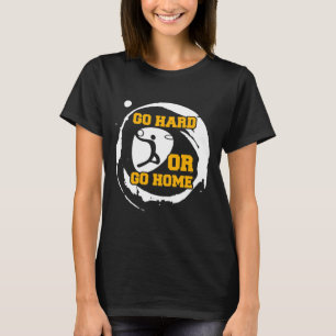Basketball-Sportspieler machen hart oder gehen Zuh T-Shirt