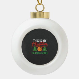 Basketball-Weihnachts-Pyjama-Shirt Keramik Kugel-Ornament