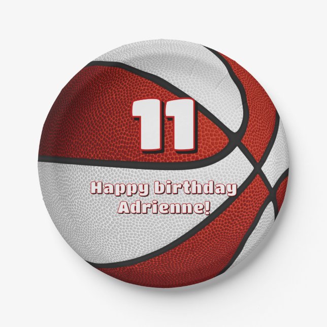 Basketballmädchen in Rot-Weiß-Party Pappteller (Vorderseite)