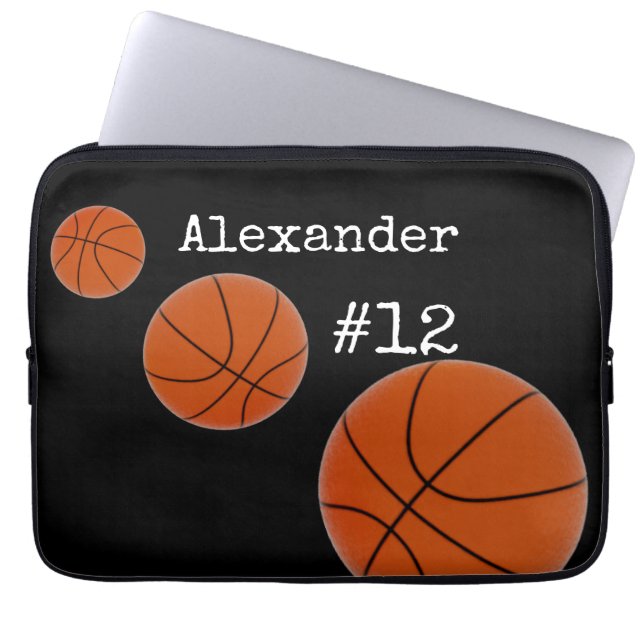 Basketballname und Nummer Schwarzer Hintergrund Laptopschutzhülle (Vorderseite)