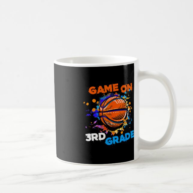 Basketballspiel am 3. kaffeetasse (Rechts)