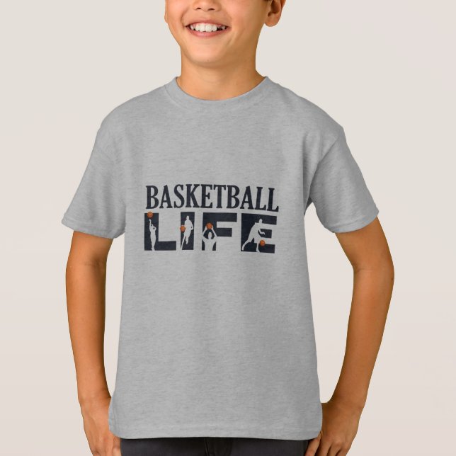 Basketballspieler, die mit orangefarbenem Ball tre T-Shirt (Vorderseite)