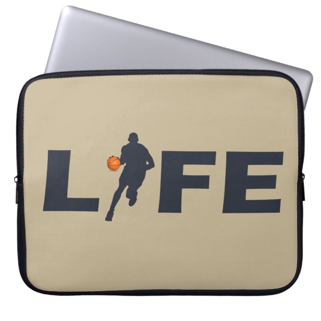 Basketballspieler mit orangefarbenem Ball tropfen Laptopschutzhülle (Vorderseite)