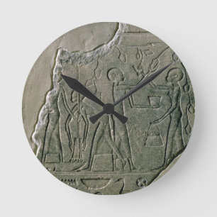 Basrelief der Priesterinnen Trauben der Ansammlung Runde Wanduhr