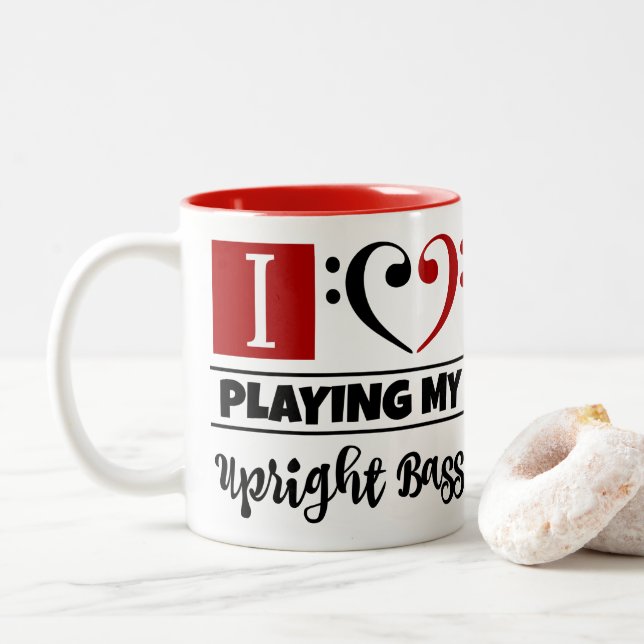 Bass Clef Herz I Liebe spielen meine aufrechte Bas Zweifarbige Tasse (Mit Donut)