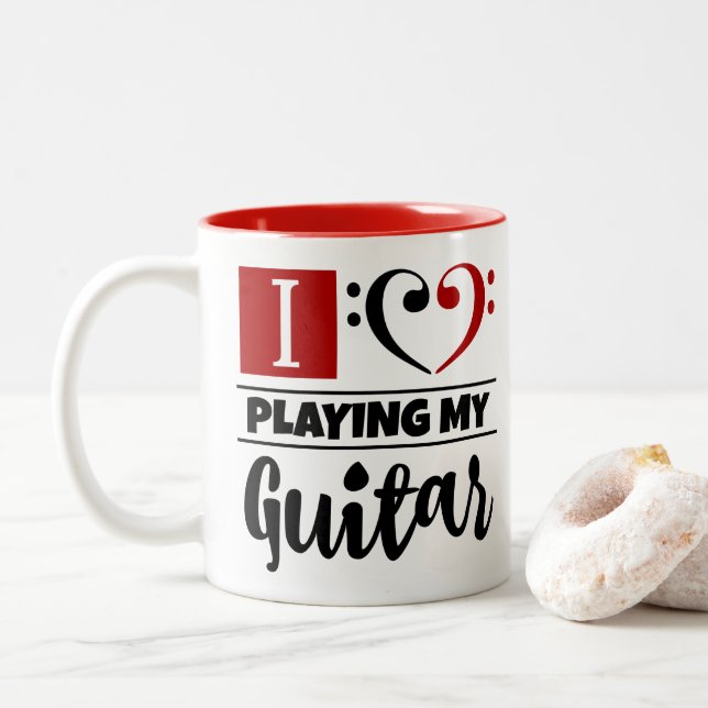 Bass Clef Herz I Liebe spielen meine Gitarre Zweifarbige Tasse (Mit Donut)