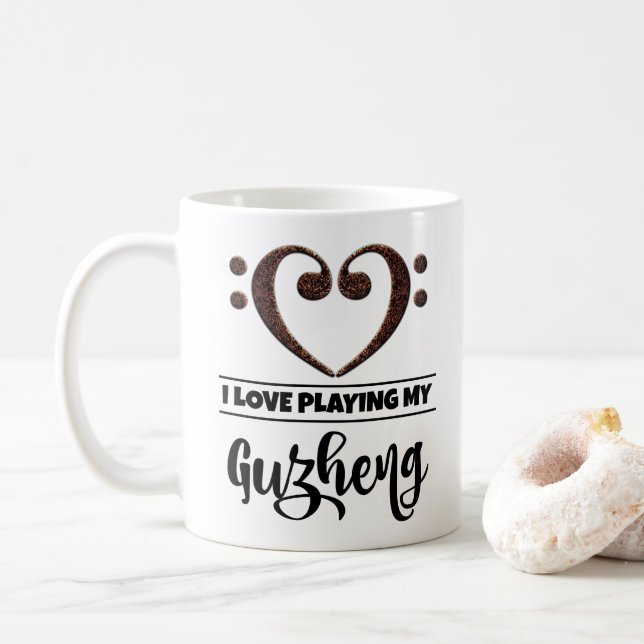 Bass Clef Herz I Liebe spielen meine Guzheng Kaffeetasse (Mit Donut)