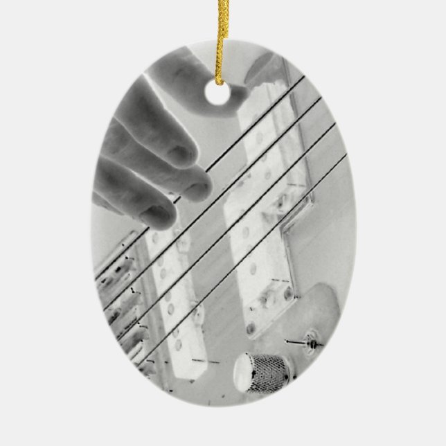 Bass-Spieler, Baß und Hand, negatives Bild Keramikornament (Vorne)