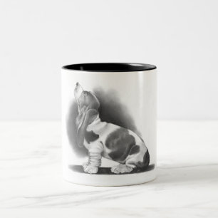 BASSET HOUND: BLEISTIFT-REALISMUS: TASSE