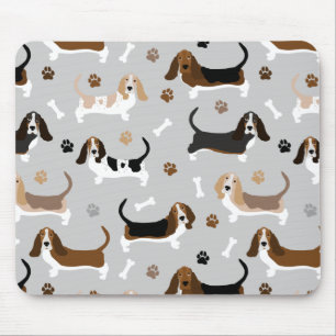 Basset Hound Hundknochen und Paare Mousepad