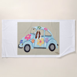 Basset Hound in Hippie Car Strandtuch