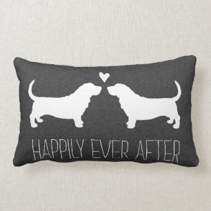 Basset Hound Silhouetten mit Herz und Text Lendenkissen