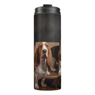 Basset Hound Snowy Sleigh Weihnachtsdekor Thermosbecher