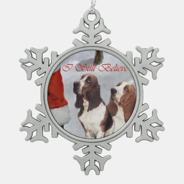 Basset Hound Weihnachten Schneeflocken Zinn-Ornament (Vorderseite)