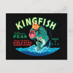 Bassfische mit Krone auf schwarzem Hintergrund Postkarte