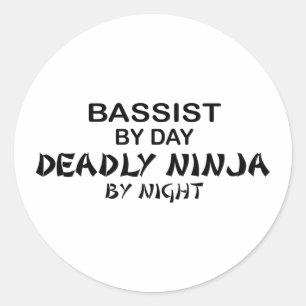 Bassist Deadly Ninja von Nacht Runder Aufkleber