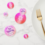 Bat Mitzvah Bold Boho Retro Pink Orange Gradient Konfetti<br><div class="desc">Fügen Sie Ihrem Lieblings-Bat Mitzvah-Party einen besonderen Stil mit diesem anpassbaren Tisch Konfetti hinzu! Spaß, trendige, kühn dunkelrosa und lila Typografie mit moderner Sans-Serif-Typografie überlagern den Hintergrund heller Orange- und Rosa-Ober-Farbradien mit weißen Punkten auf einer Seite. Ein weißer David-Stern überlagert einen dunkelrosa und hellorangen Pop-Hintergrund auf der anderen Seite. Personalisieren...</div>