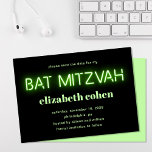 Bat Mitzvah Bright Green Neights Save the Date Einladung<br><div class="desc">Coole moderne Fledermausmitzvah Ankündigung Datum freihalten mit "Fledermausmitzvah" in leuchtend limig grünen Neonleuchten auf schwarzem Hintergrund.</div>